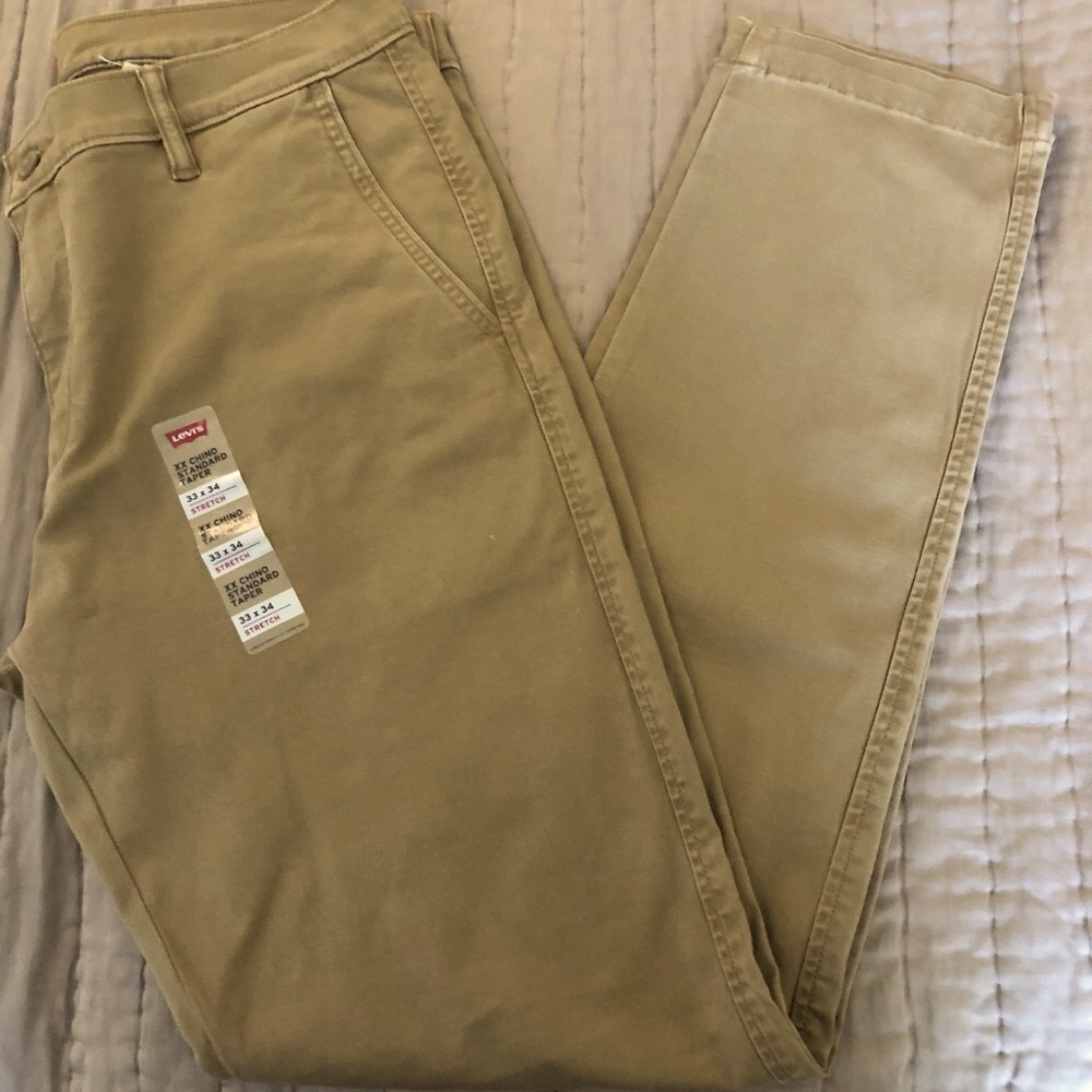 LEVI’S standard taper chino. These are a little brighter color in person NWT